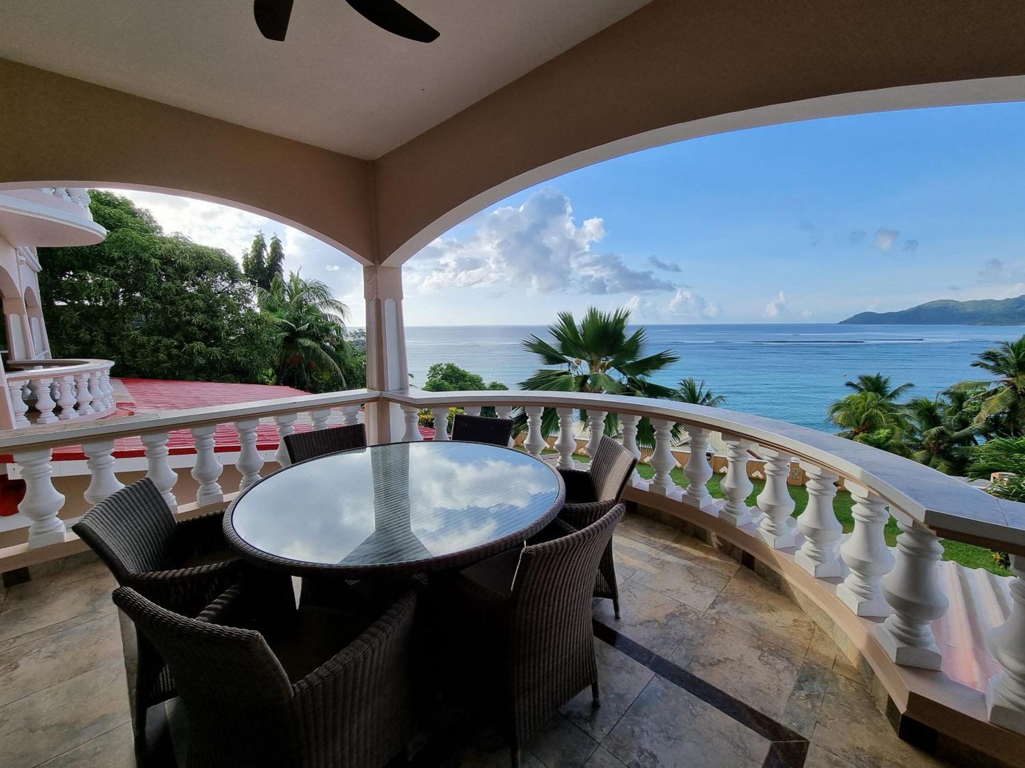 Au Fond De Mer View Anse Royale Cameră foto