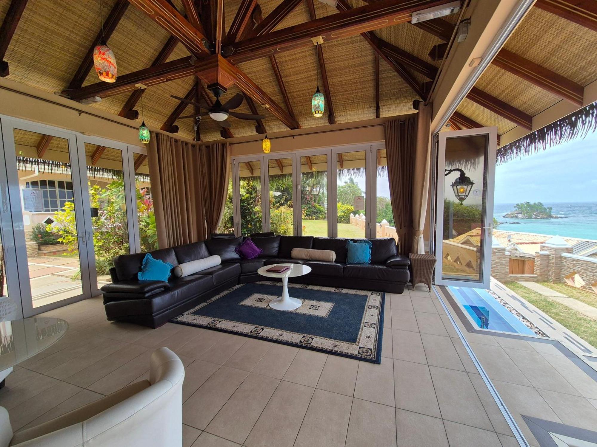 Au Fond De Mer View Anse Royale Exterior foto
