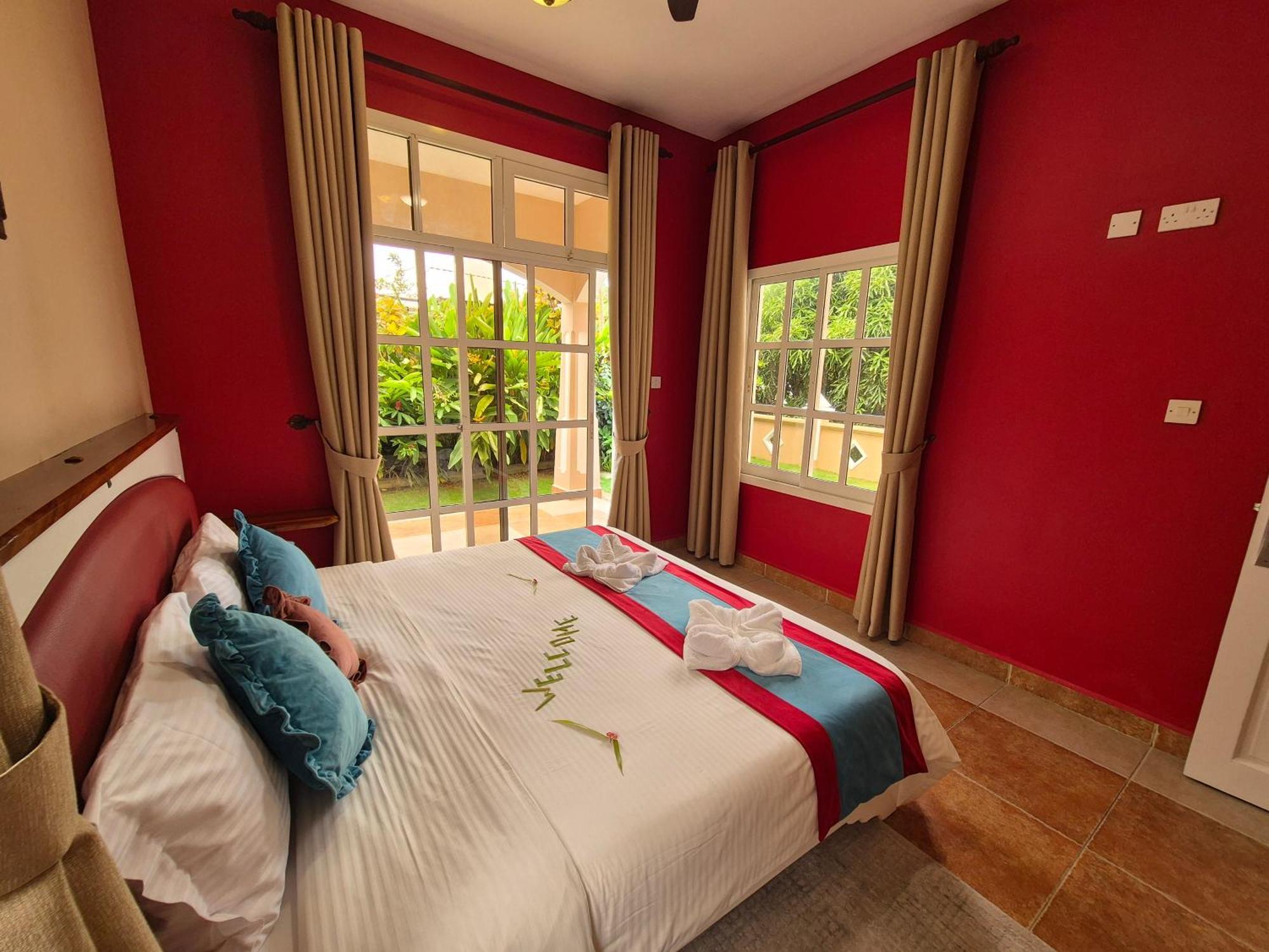 Au Fond De Mer View Anse Royale Exterior foto